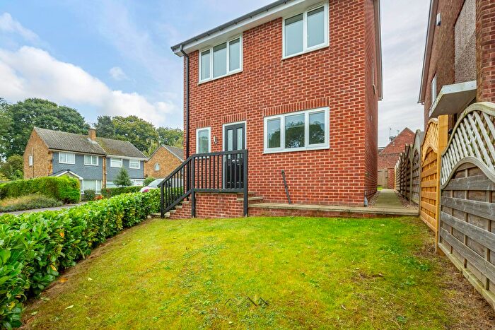 3 Bedroom Detached House For Sale In Devonshire Drive, North Anston, Sheffield, S25