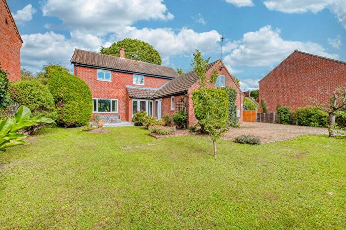 4 Bedroom Detached House For Sale In Olive Avenue, Newton Flotman, NR15