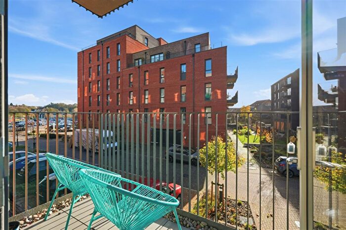 2 Bedroom Flat For Sale In Printworks Drive, Norwich, NR3