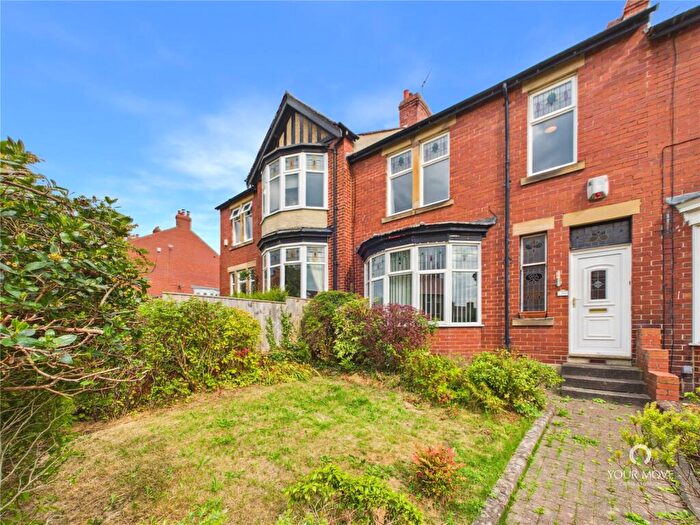3 Bedroom Terraced House For Sale In Ravensdale Crescent, Low Fell, Gateshead, NE9