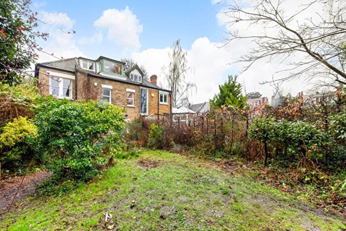 4 Bedroom House To Rent In Fox Hill Gardens, Crystal Palace, London, SE19