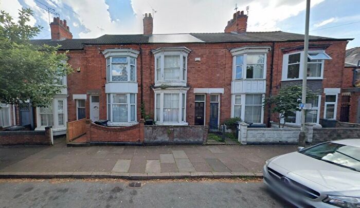 2 Bedroom Terraced House To Rent In Beaconsfield Road, Leicester, LE3