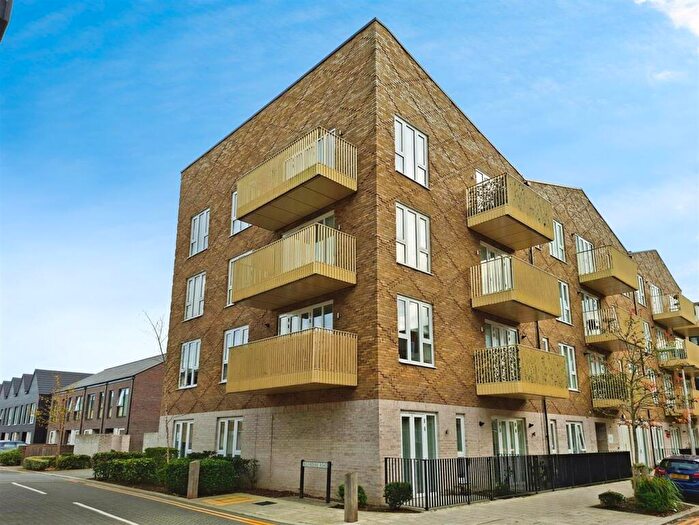 2 Bedroom Apartment For Sale In Corys Road, Rochester, ME1