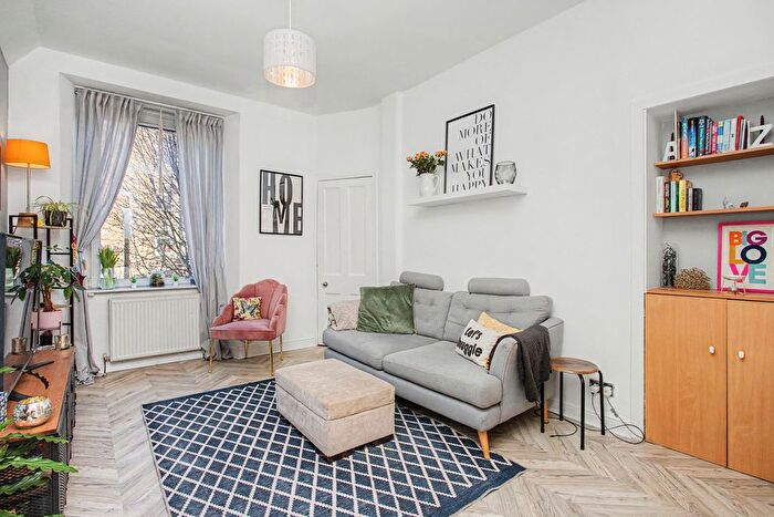 1 Bedroom Flat For Sale In / Moat Terrace, Slateford, Edinburgh, EH14