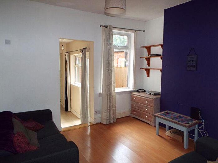 3 Bedroom Terraced House To Rent In Heeley Road, Selly Oak, Birmingham, B29