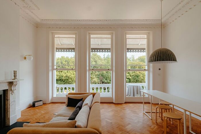 1 Bedroom Flat For Sale In Markwick Terrace, St Leonards-On-Sea, TN38