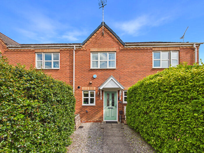 2 Bedroom Town House For Sale In Bloomery Way, Clay Cross, S45