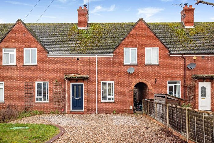 3 Bedroom Terraced House For Sale In The Oval, Frampton On Severn, Gloucester, GL2