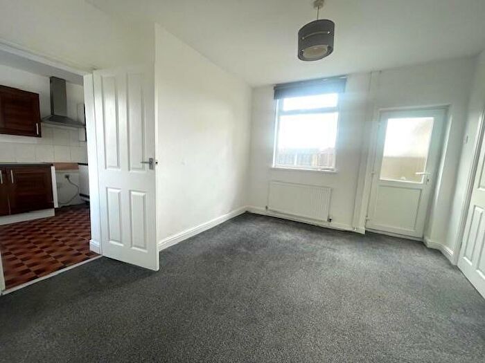 2 Bedroom End Of Terrace House For Sale In Barker Street, Huthwaite, NG17