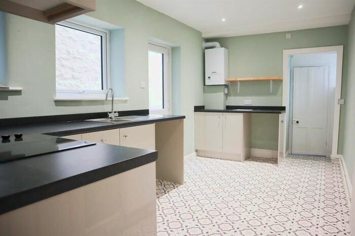 1 Bedroom Flat To Rent In Melbourne Terrace, Clevedon, BS21