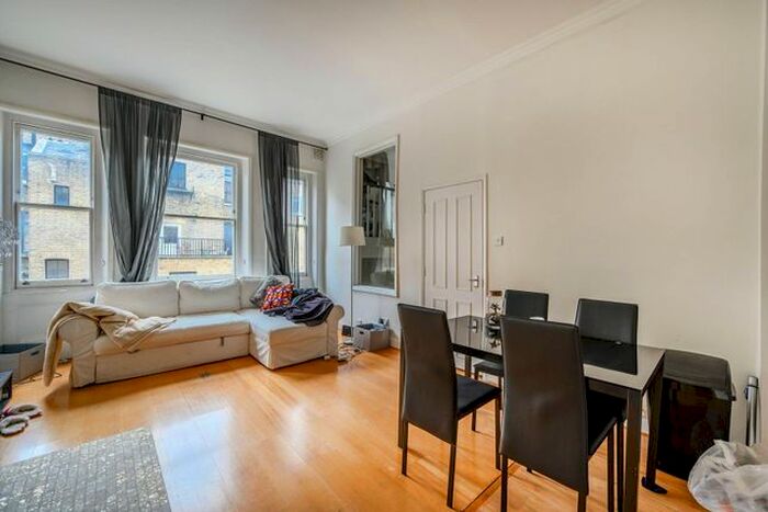 1 Bedroom Maisonette To Rent In Gledhow Gardens, South Kensington, London, SW5