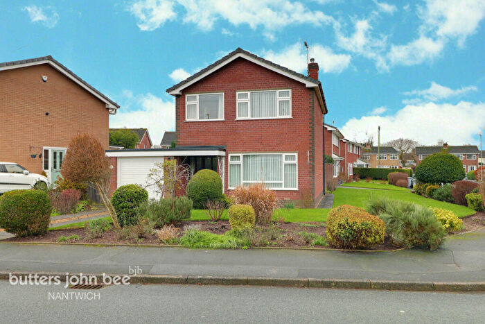 3 Bedroom Detached House For Sale In Lear Drive, Crewe, CW2