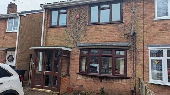 3 Bedroom Semi-Detached House To Rent In Tolman Drive, Tamworth, B77