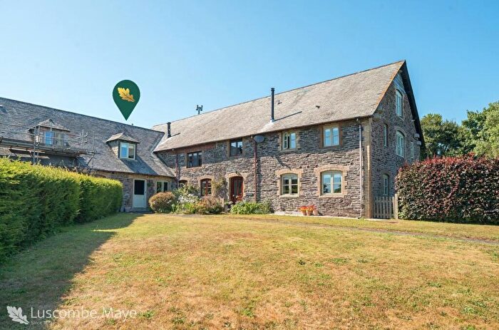 4 Bedroom Barn Conversion For Sale In Raneleigh Barns, Down Thomas, Devon, PL9