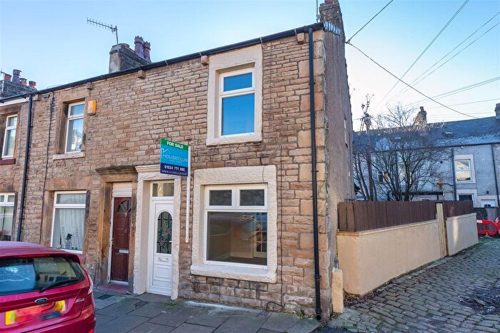 2 Bedroom End Terrace House For Sale In Broadway, Lancaster, LA1