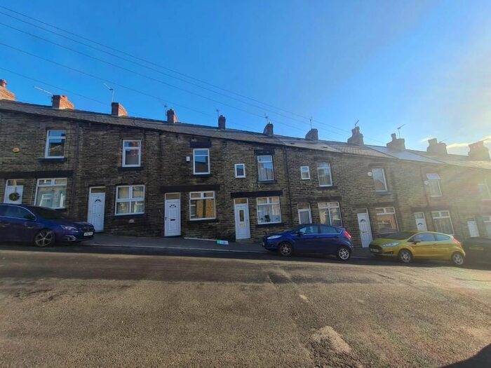 2 Bedroom Terraced House To Rent In Windermere Road, Barnsley S71