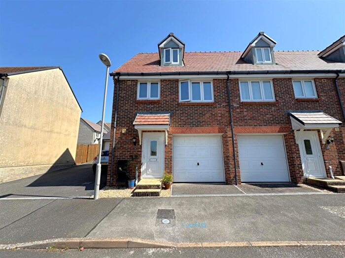 3 Bedroom Town House For Sale In Westmacott Road, Redlands, DT3