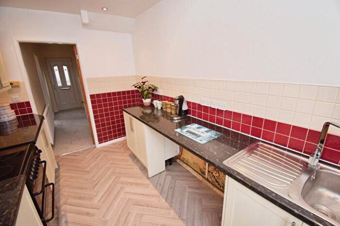3 Bedroom Terraced House For Sale In Kimble Close, Allesley Park, Coventry, CV5