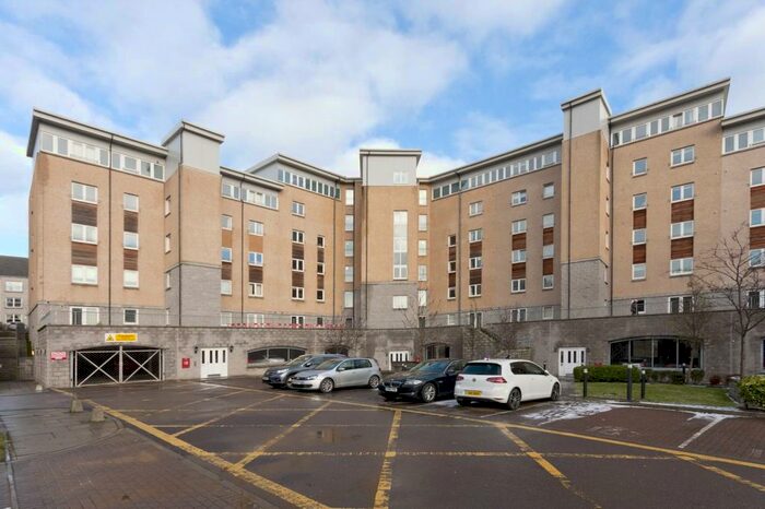 2 Bedroom Apartment To Rent In Portland Street, City Centre, Aberdeen, AB11