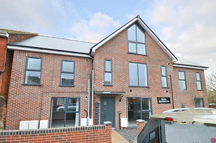 Studio To Rent In Clarence Road, Newport, PO30