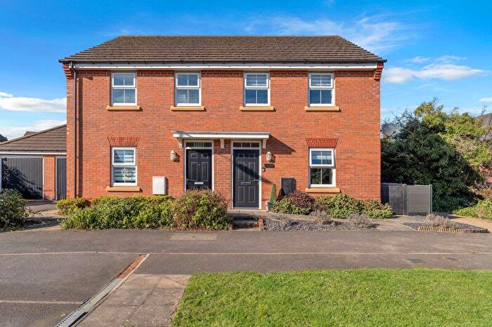 3 Bedroom Semi-Detached House For Sale In Hornbeam Drive, Healing, DN41