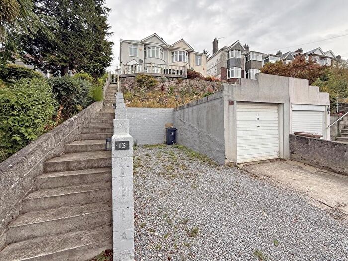 3 Bedroom Semi-Detached House For Sale In Dunclair Park, Laira, Plymouth, PL3