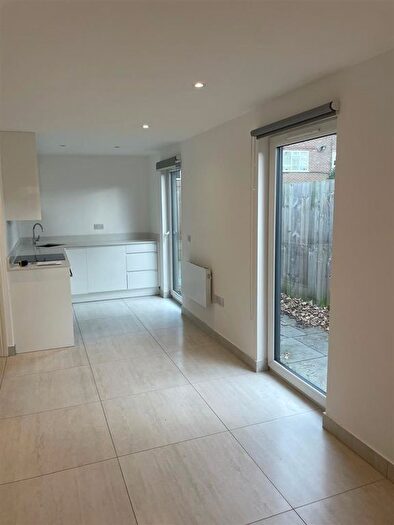 Studio To Rent In Beckenham Road, Beckenham, BR3