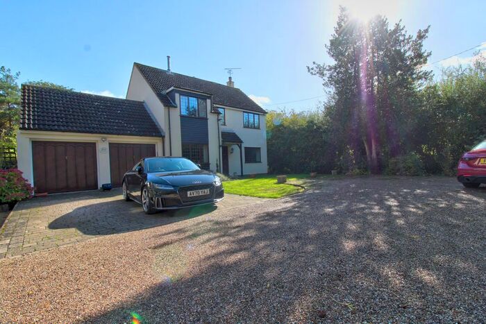 4 Bedroom Detached House For Sale In Stonham Road, Mickfield, Stowmarket, IP14