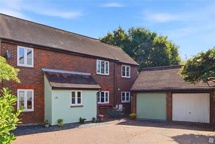 4 Bedroom Detached House For Sale In Rivendell Vale, South Woodham Ferrers, Chelmsford, Essex, CM3
