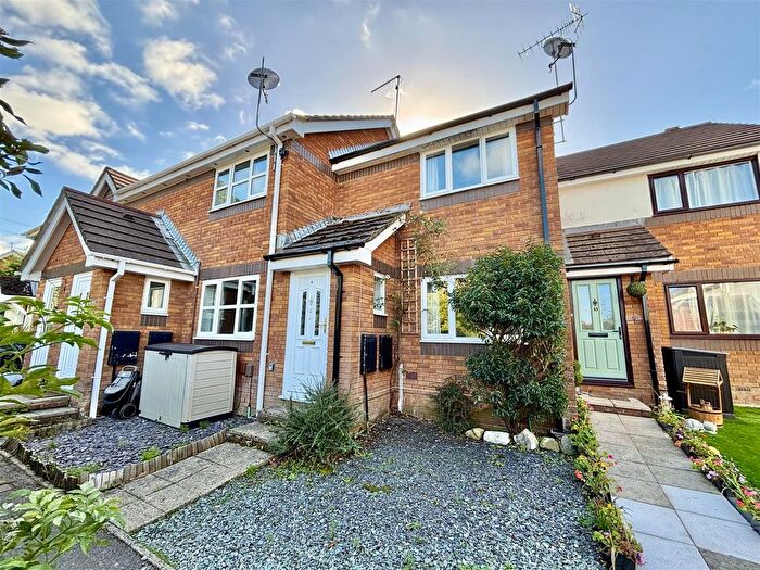 2 Bedroom Terraced House For Sale In Stirrup Close, Upton, Poole, BH16