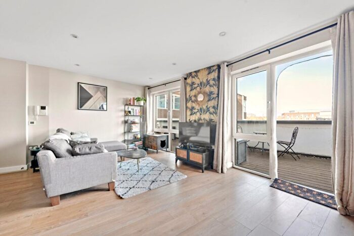 2 Bedroom Flat To Rent In Chaplin Apartments, Sylvester Path, E8