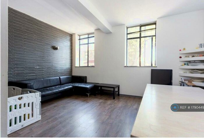 1 Bedroom Flat To Rent In Jedburgh Road, London, E13