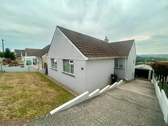 3 Bedroom Detached Bungalow To Rent In Longmeadow Road, Saltash, PL12
