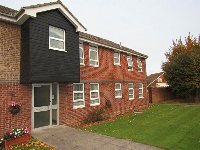 1 Bedroom Flat To Rent In Hazelwood, Benfleet, SS7