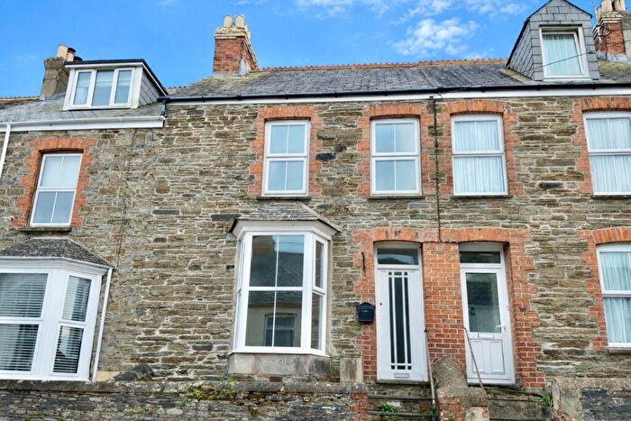 3 Bedroom Terraced House For Sale In Glen Road, Wadebridge, PL27