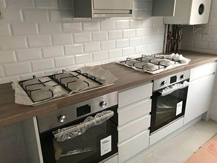 6 Bedroom House To Rent In Donnington Bridge Road, Oxford, Oxford, OX4