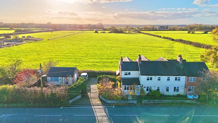 3 Bedroom Semi Detached House For Sale In Broad Lane, Stapeley, CW5