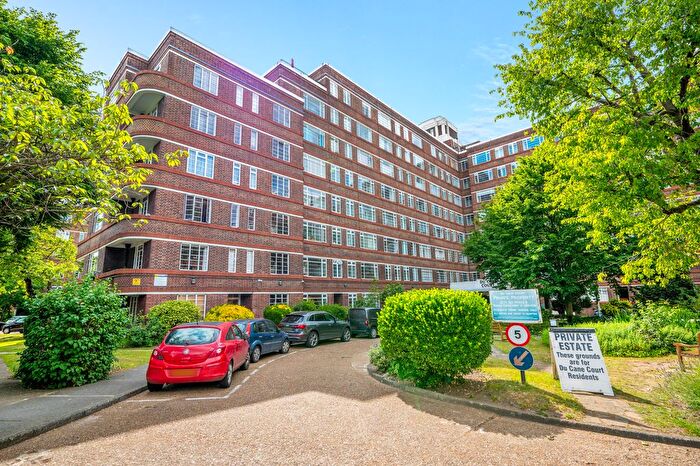 1 Bedroom Property To Rent In Balham High Road, Balham, London, SW17