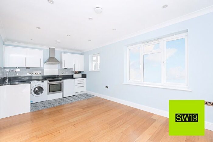 1 Bedroom Flat For Sale In Marlborough Road, Colliers Wood, London, SW19
