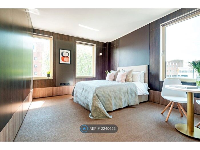 Studio To Rent In Hounslow, Hounslow, TW3