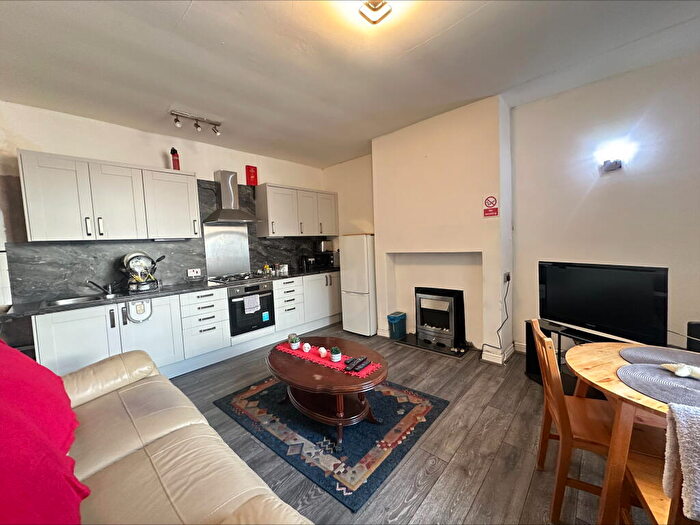 1 Bedroom Terraced House To Rent In Fair Street, Huddersfield, HD1