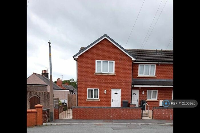 3 Bedroom Semi-Detached House To Rent In Johnson Street, Ponciau, Wrexham, LL14