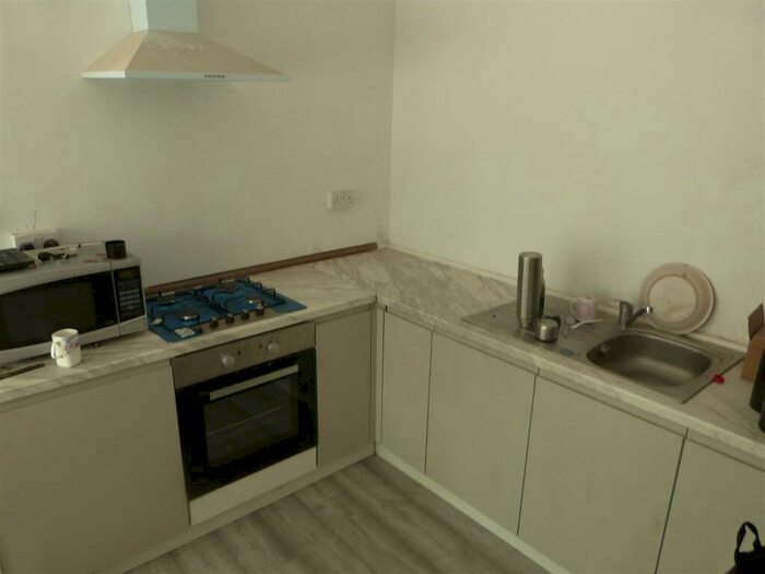 1 Bedroom Flat To Rent In Edge Lane, Stretford, Manchester, M32