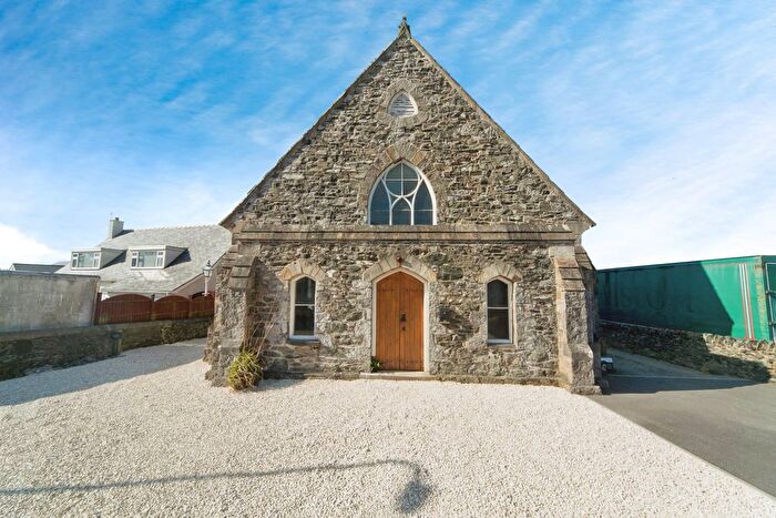 2 Bedroom Cottage For Sale In Pentre Berw, Gaerwen, Isle Of Anglesey, LL60