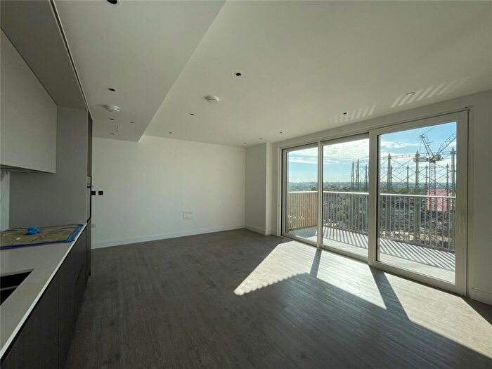 2 Bedroom Apartment To Rent In Juniper Gardens, Oval Village, Gasholder Place, Oval, SE11
