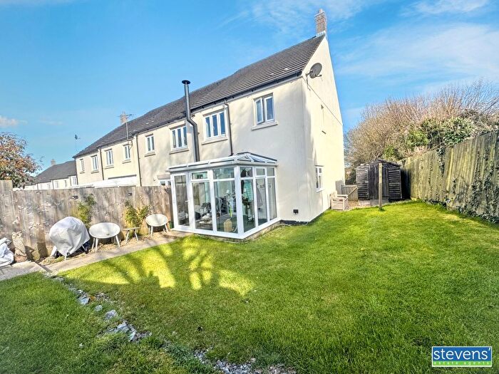 3 Bedroom End Terrace House For Sale In Hooper Close, Hatherleigh, Okehampton, Devon, EX20