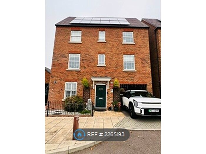 4 Bedroom Detached House To Rent In Croucher Avenue, Ebbsfleet Valley, Swanscombe, DA10