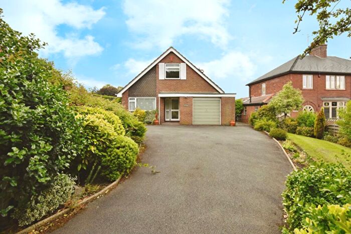 3 Bedroom Bungalow For Sale In Sandbach Road North, Stoke-On-Trent, Staffordshire, ST7