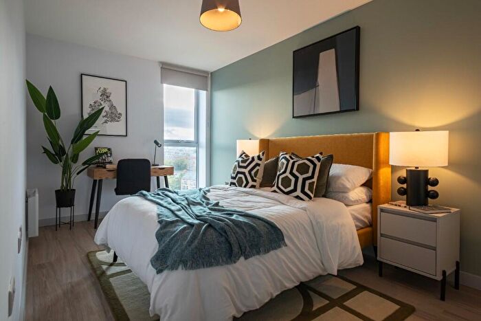 2 Bedroom Apartment To Rent In Dockside, Edinburgh, EH6