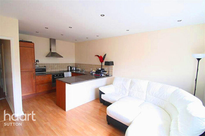 1 Bedroom Flat To Rent In Egmont Road, Sutton, SM2